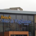 entree van beach hotel de vigilante