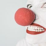 clown neus negatief